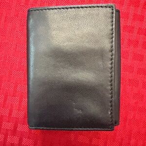 Rolfs Black Leather Trifold Wallet